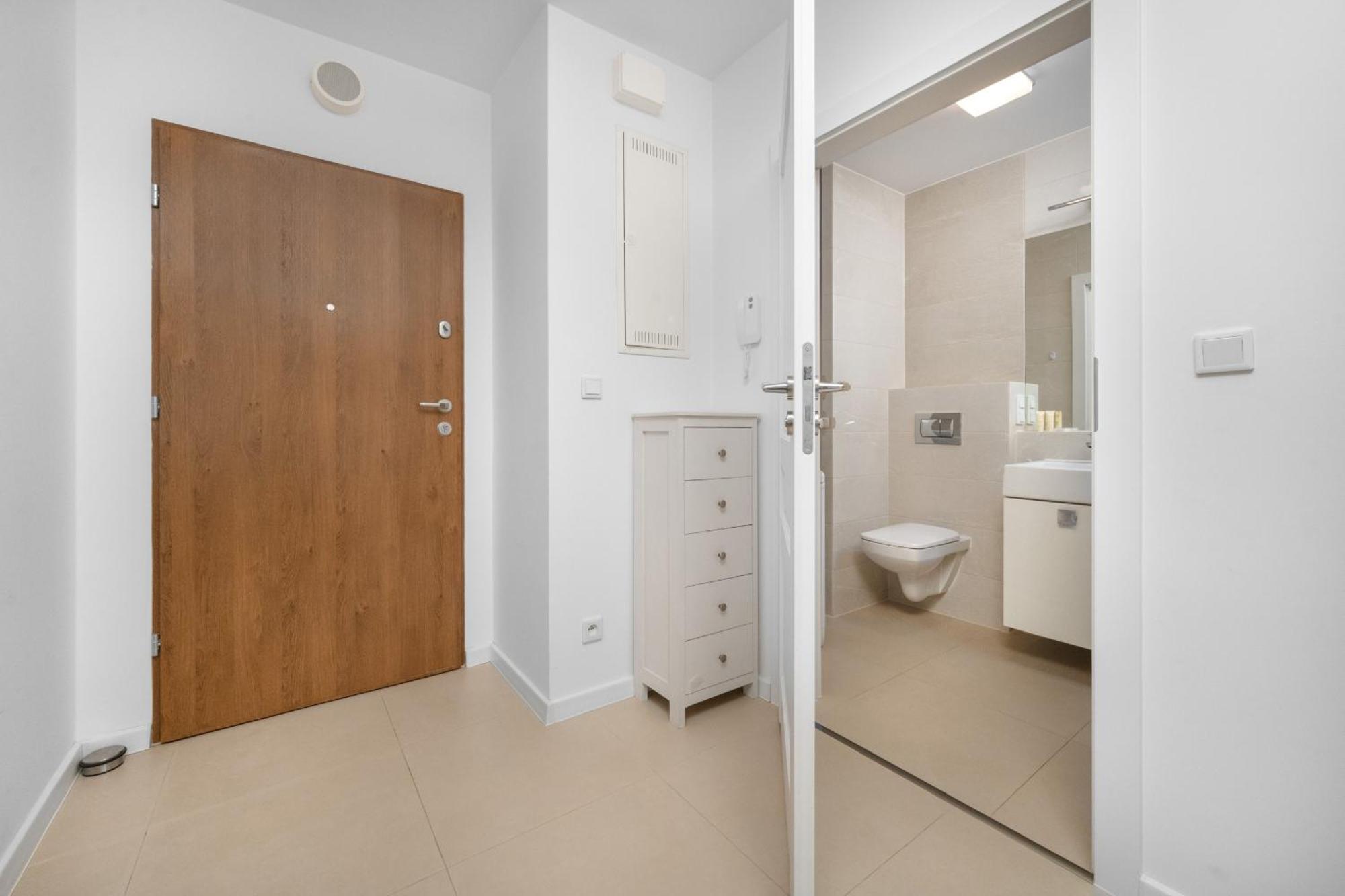 Klasyczny Apartament Z Balkonem We Wroclawiu By Noclegi Renters Ngoại thất bức ảnh