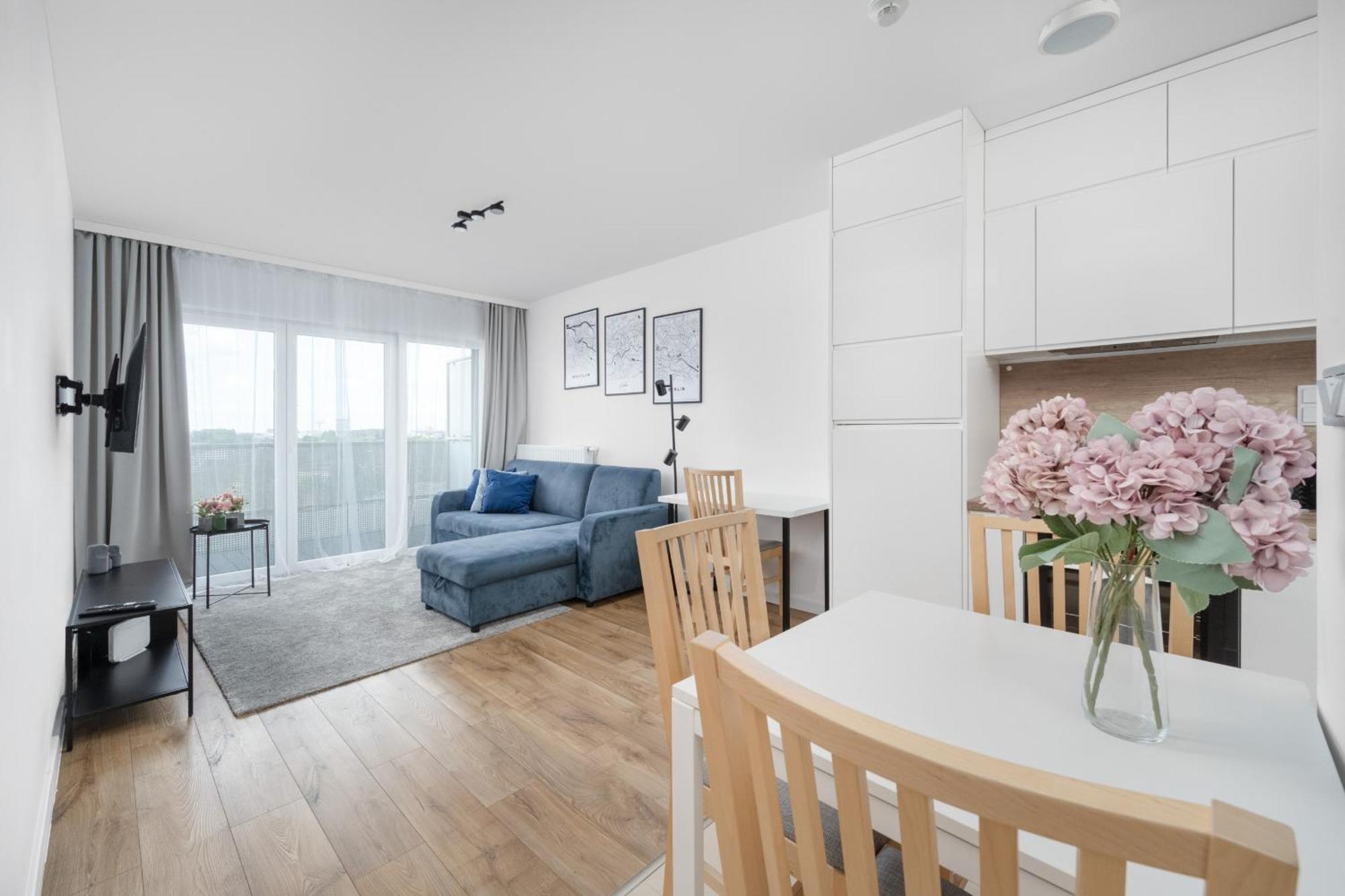 Klasyczny Apartament Z Balkonem We Wroclawiu By Noclegi Renters Ngoại thất bức ảnh