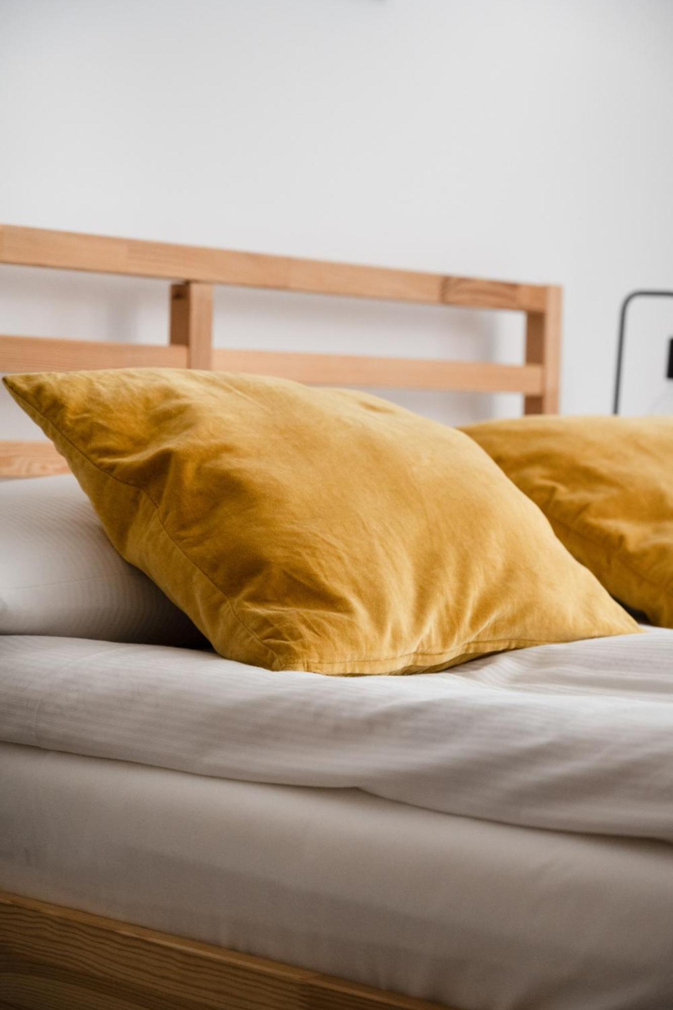 Klasyczny Apartament Z Balkonem We Wroclawiu By Noclegi Renters Ngoại thất bức ảnh
