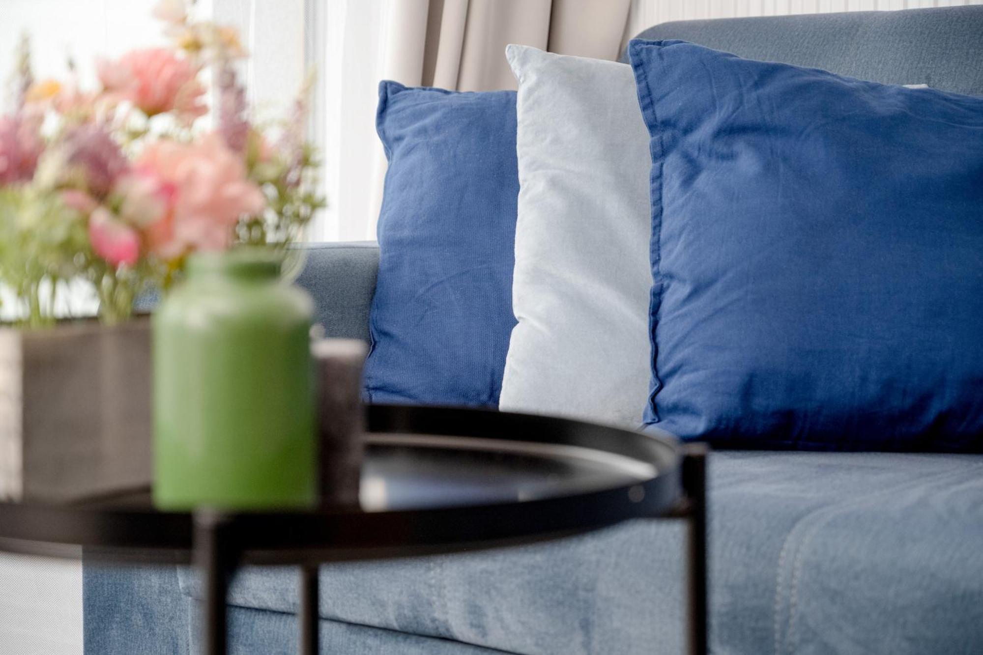 Klasyczny Apartament Z Balkonem We Wroclawiu By Noclegi Renters Ngoại thất bức ảnh