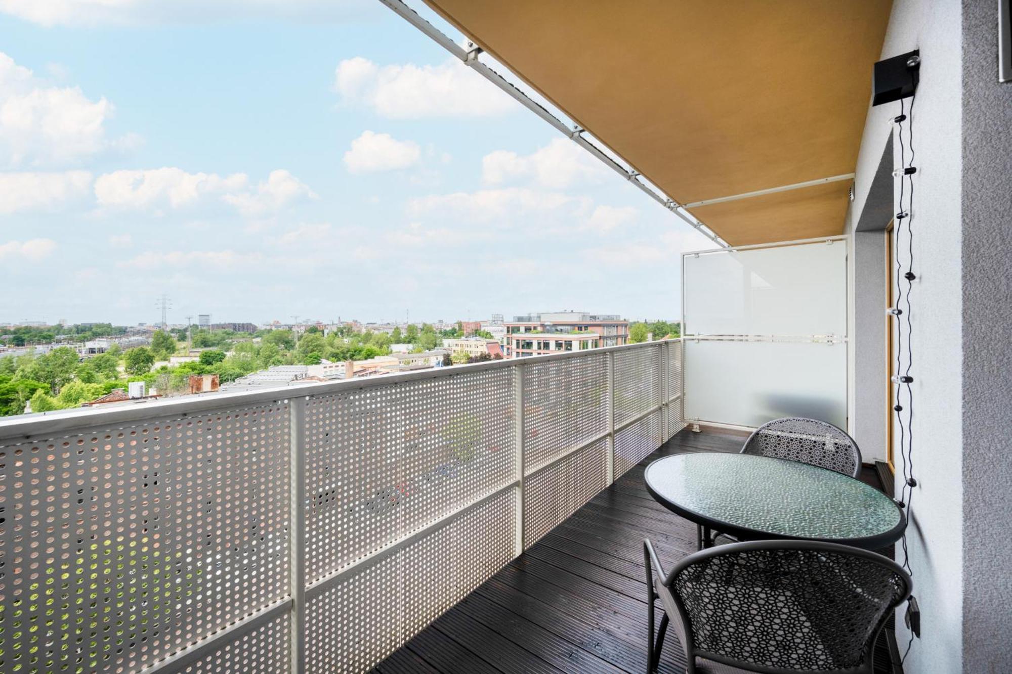 Klasyczny Apartament Z Balkonem We Wroclawiu By Noclegi Renters Ngoại thất bức ảnh